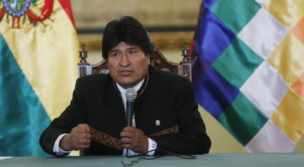 Para Evo Morales, el envío de buque de EE.UU. a Colombia es una "invasión encubierta"