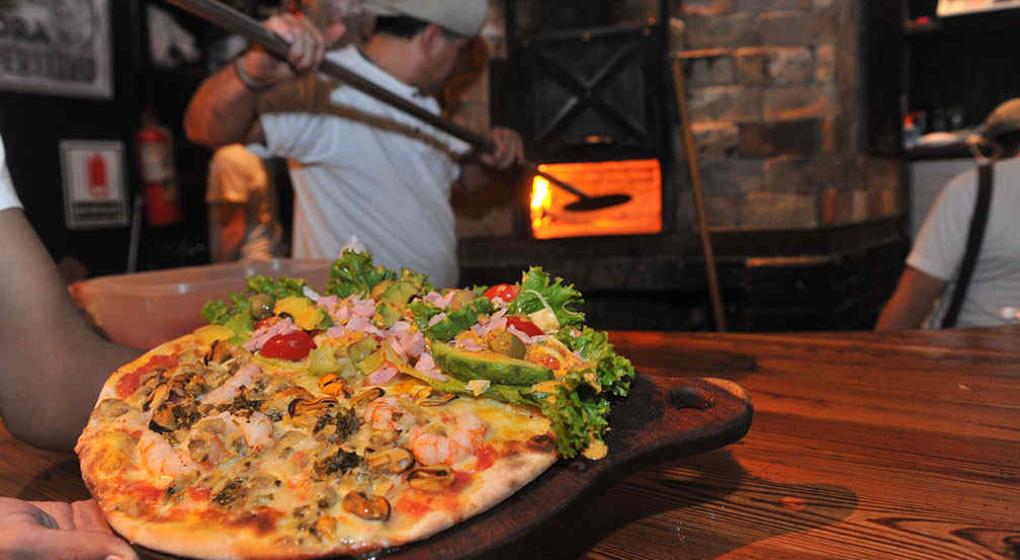 Una pizza popular nuestro comentario de Rincón Nuestro, en el Cerro de