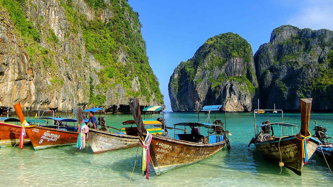 La playa más famosa de Tailandia permanecerá cerrada hasta ...